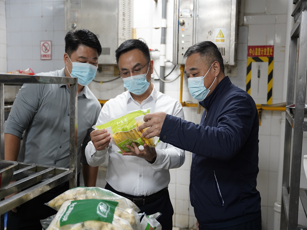 學校開展食品安全專項大檢查