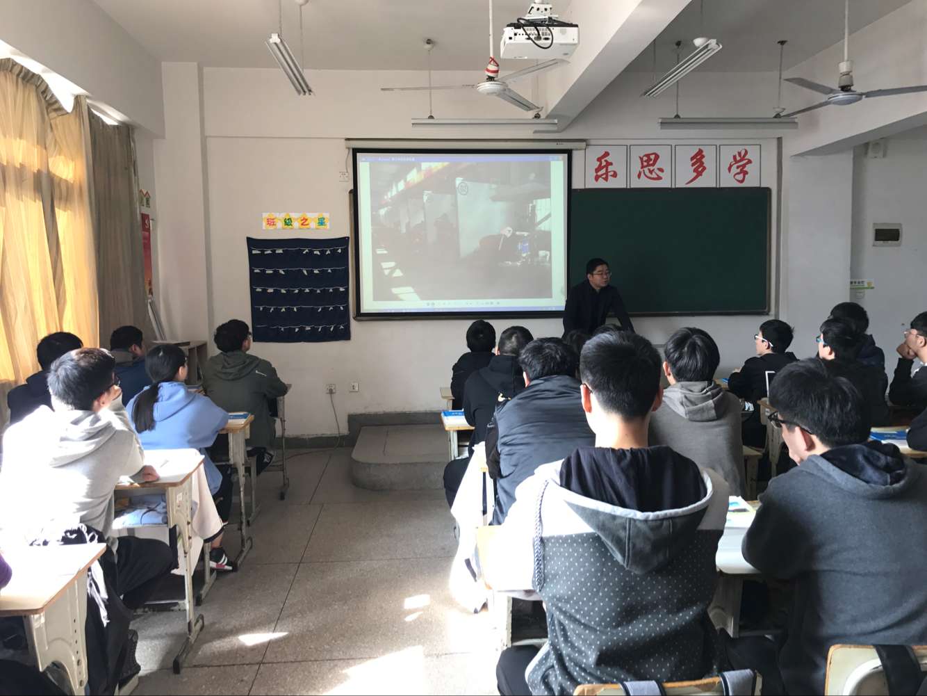 中國(guó)石油管道局工程有限公司來(lái)校招聘