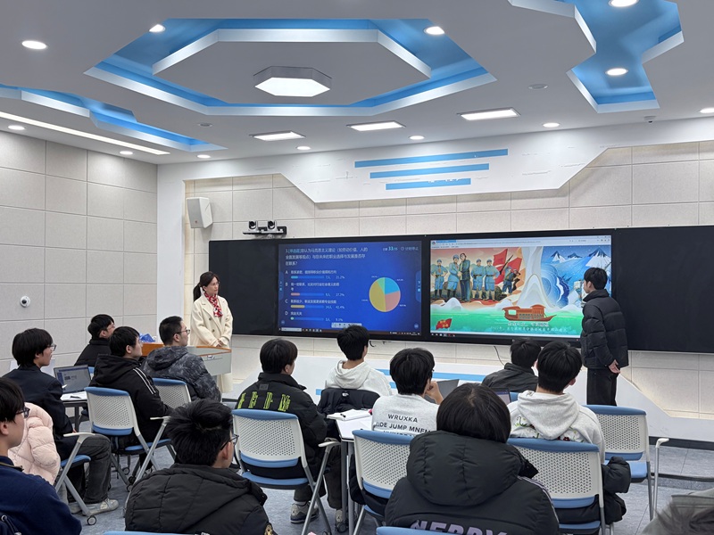 任海波老師院開設(shè)校級(jí)展示課《信仰領(lǐng)航深海 實(shí)踐鑄就重器》
