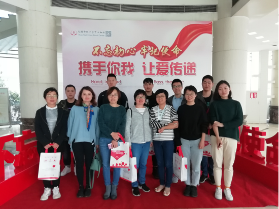 無償獻(xiàn)血，傳遞溫暖