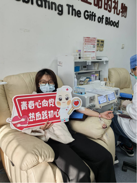 學(xué)校組織無償獻(xiàn)血活動