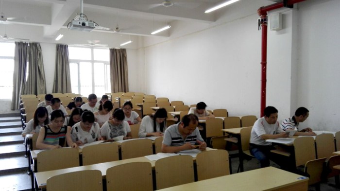 基礎(chǔ)部黨支部組織開(kāi)展《中國(guó)共產(chǎn)黨黨章》和《準(zhǔn)則》《條例》知識(shí)測(cè)試