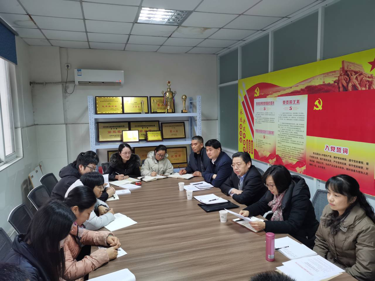 校黨委書記李虎一行赴基礎(chǔ)教學(xué)部宣布馬院成立