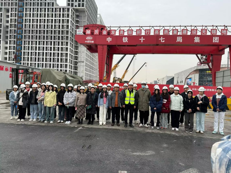 基礎(chǔ)教學(xué)部與交通工程學(xué)院攜手組織師生前往無錫地鐵集團(tuán)參觀訪學(xué)