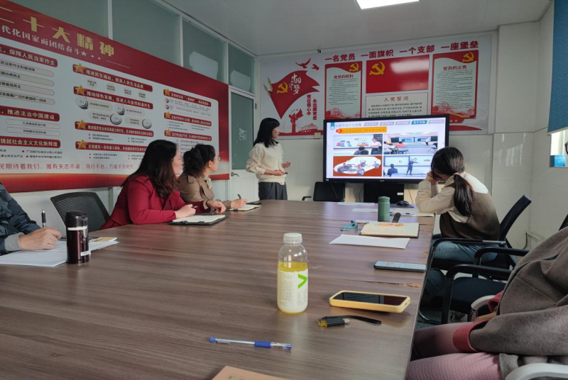 基礎(chǔ)教學(xué)部組織部門“說課程”比賽