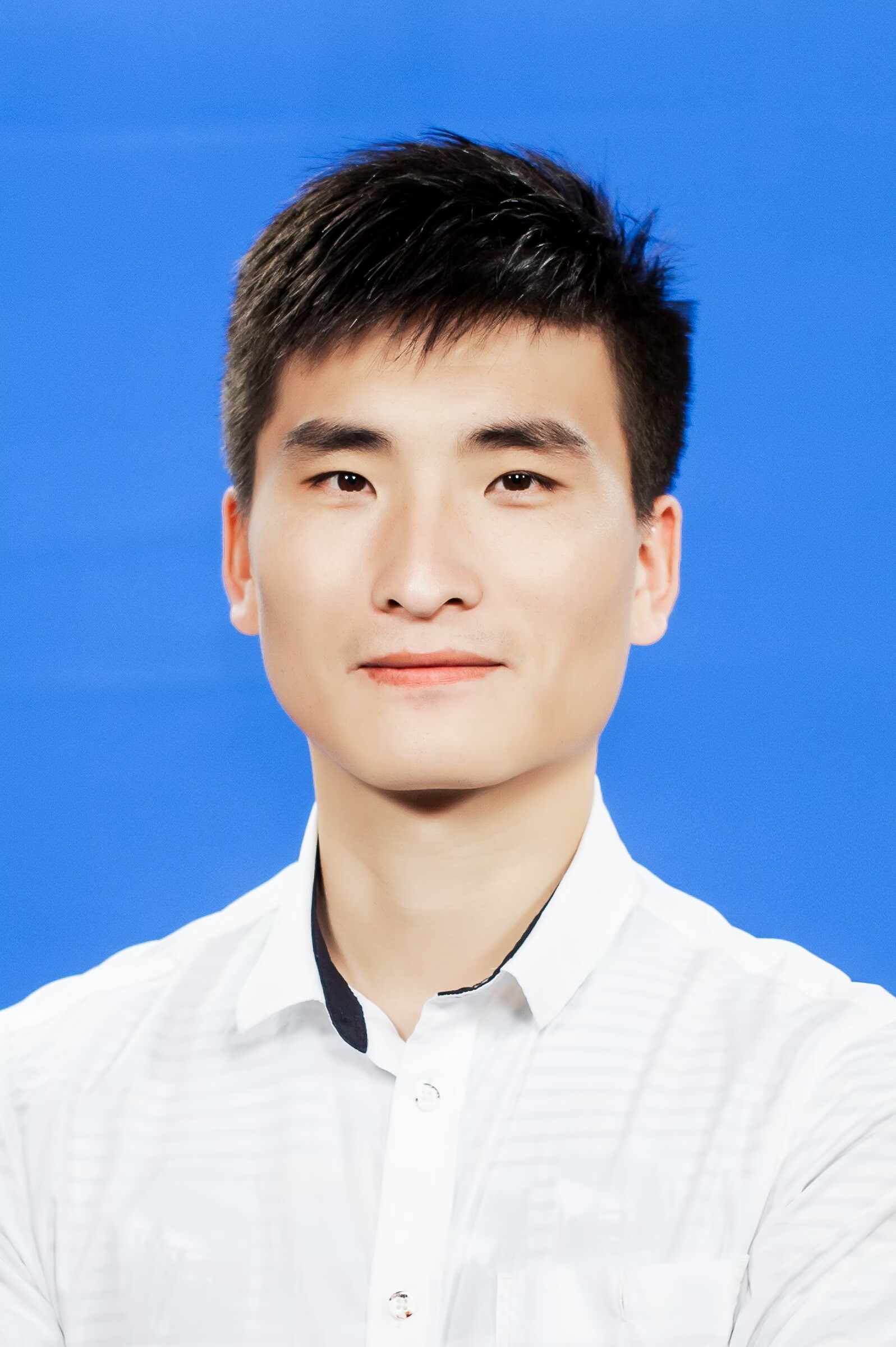 體育教研室副主任（主持工作）朱興強(qiáng)