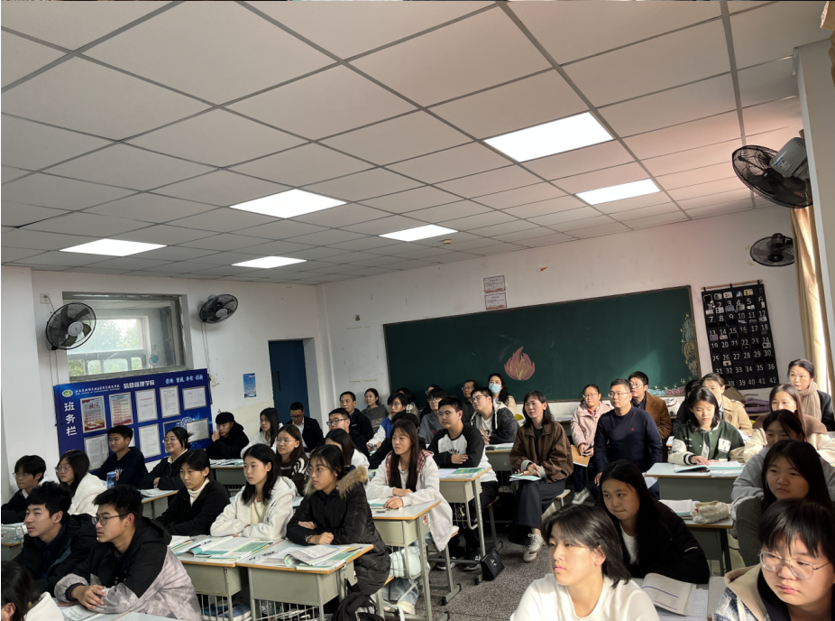 英語公開課精彩呈現(xiàn) 引導(dǎo)學(xué)生健康成長