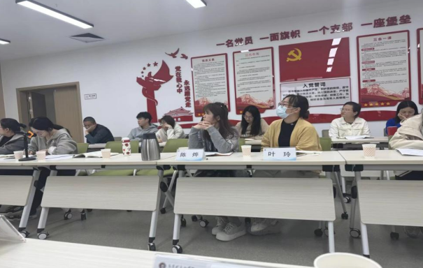 馬克思主義學(xué)院思政教師 赴江蘇信息馬院開展集體備課活動(dòng)