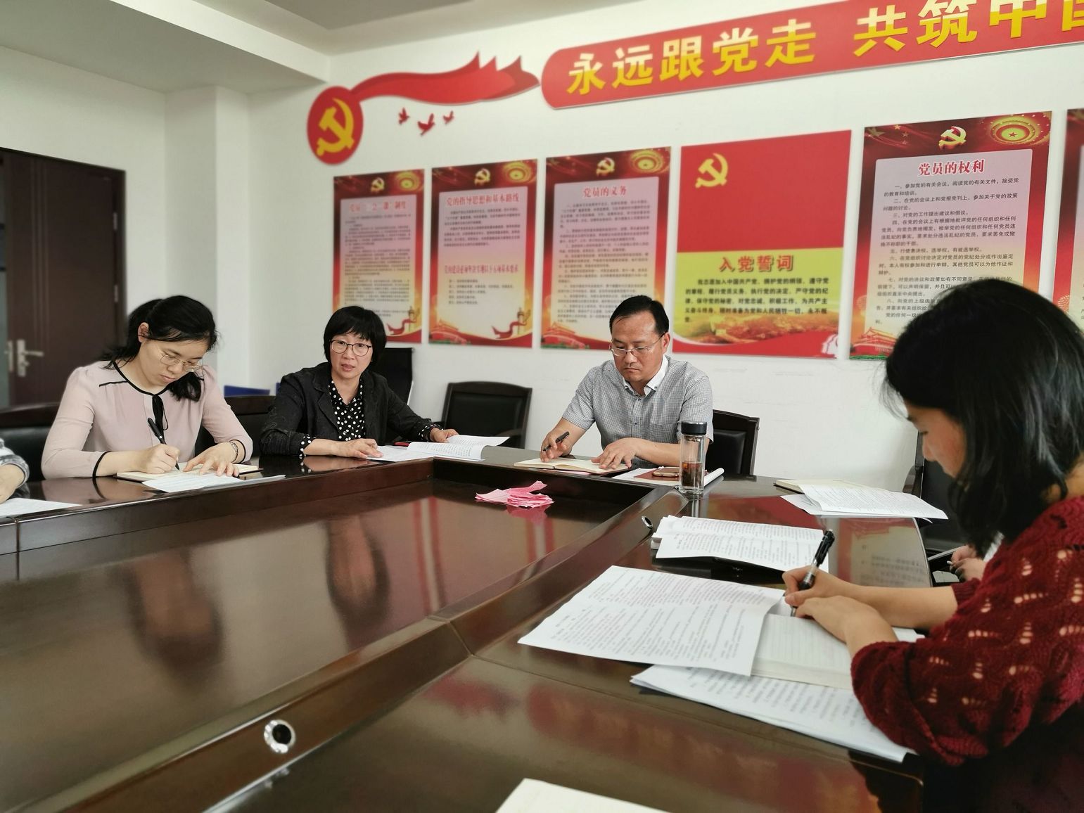 1558058558471042942.jpg 掃黑除惡2.jpg