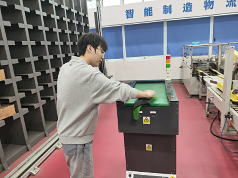 清潔生產線 青春學雷鋒