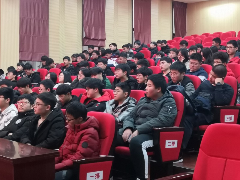 交通工程學(xué)院舉辦“江蘇地區(qū)著名橋梁賞析”講座
