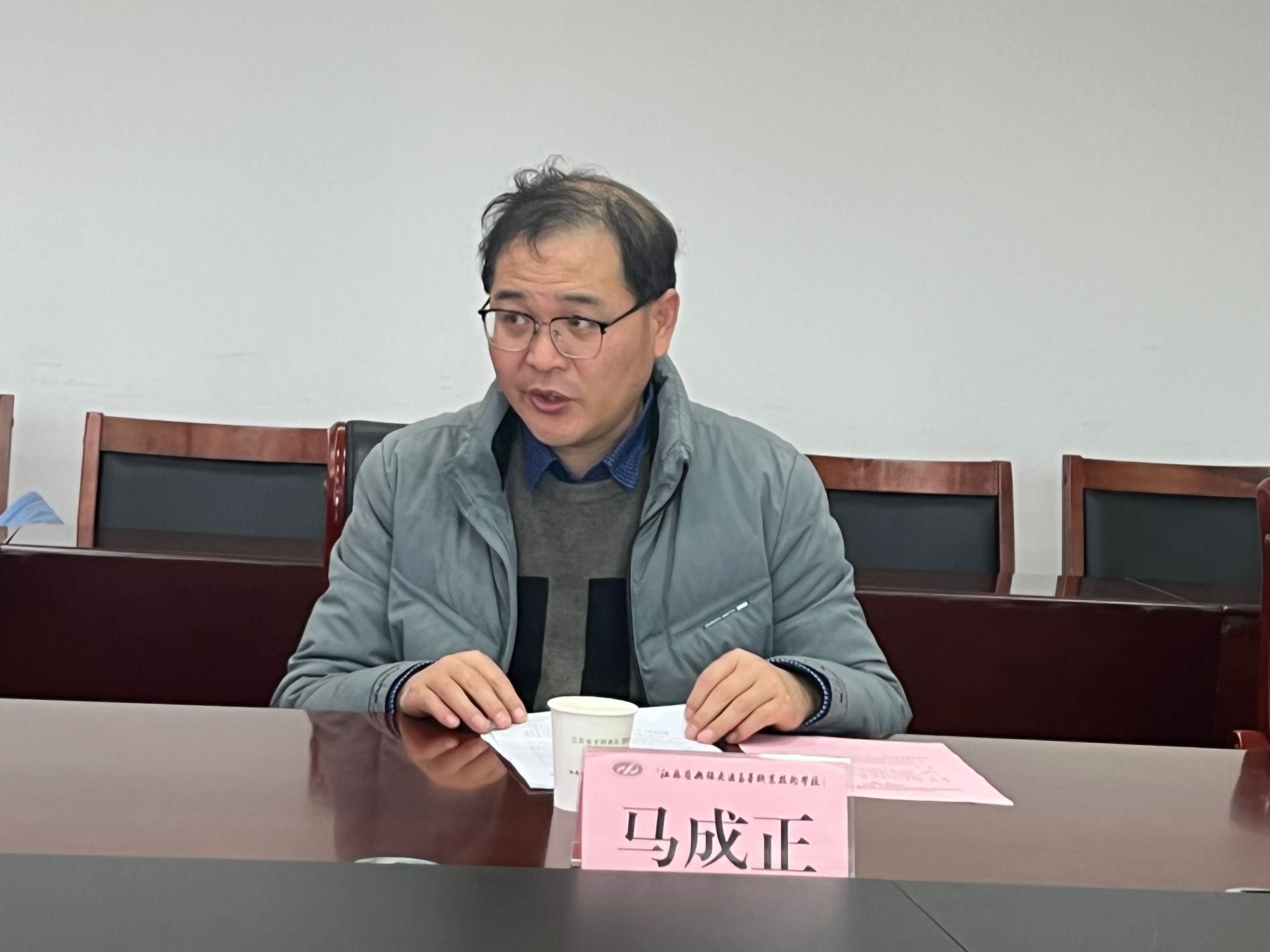 我校舉行2024年全國(guó)職業(yè)院校技能大賽“城市軌道交通運(yùn)營(yíng)與維護(hù)”項(xiàng)目中職組江蘇代表隊(duì)集訓(xùn)開(kāi)班儀式