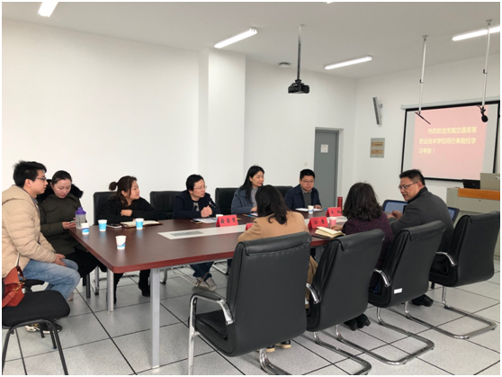 學校開展智慧教室建設調(diào)研