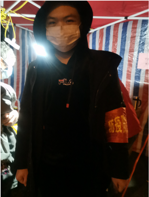 交校學(xué)子積極投身新型冠肺炎疫情防控志愿服務(wù)
