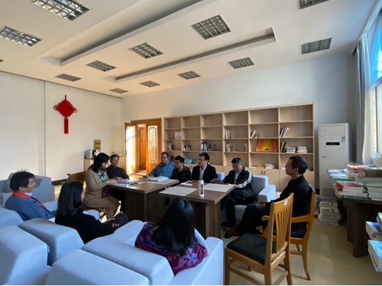 機械教研室集中學(xué)習(xí)教育部、江蘇省人民政府文件