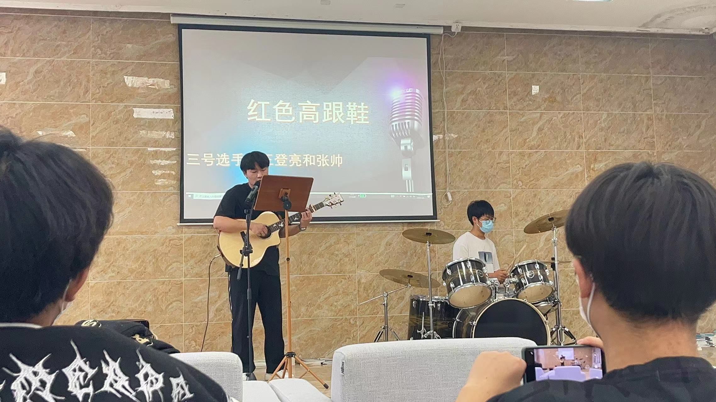 抗擊疫情，音樂不靜默 　　　　