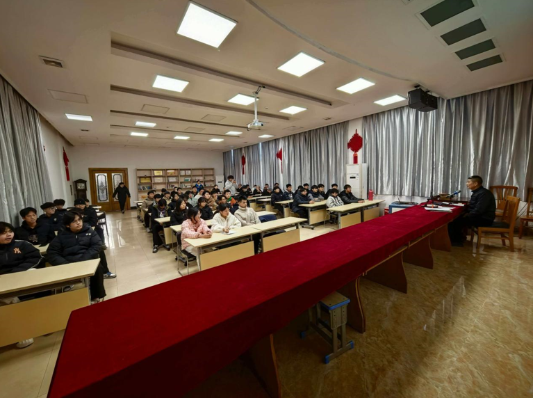 筑牢校園安全防線 守護(hù)學(xué)子健康成長(zhǎng)