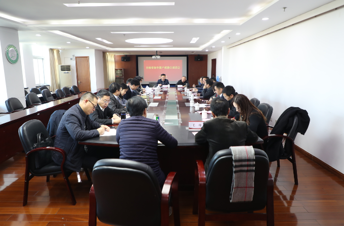 校黨委書記、校長(zhǎng)李虎參加蘇錫常都市圈產(chǎn)教融合座談會(huì)