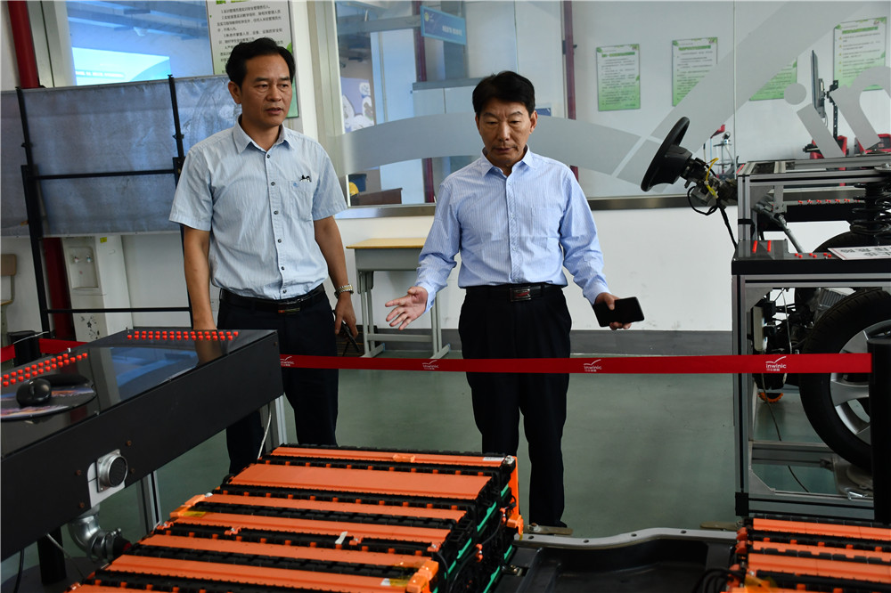 1600935072379074516.jpg DSC_8049.jpg