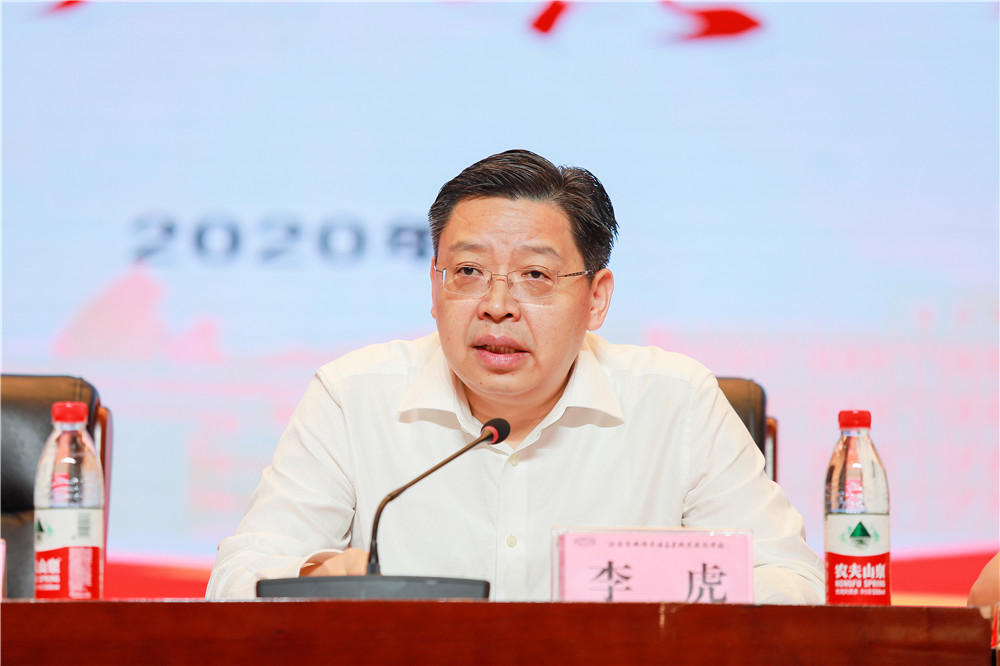 1598928263592023420.jpg DLWY1859.jpg