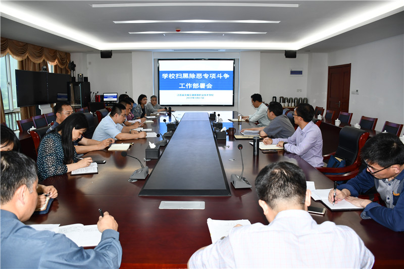 1558316476481088834.jpg DSC_2790.jpg