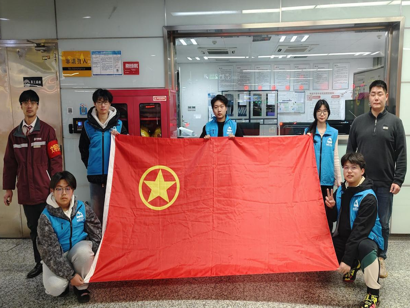 雷鋒精神踐于行 地鐵服務(wù)暖人心