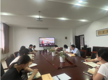 物流管理學院黨總支召開中心組理論學習擴大會議