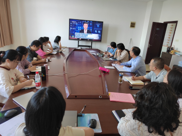 物流管理學(xué)院黨總支召開中心組理論學(xué)習(xí)擴(kuò)大會議