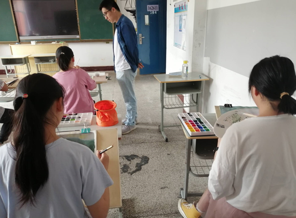 信息管理學(xué)院舉辦繪畫設(shè)計(jì)技能競賽