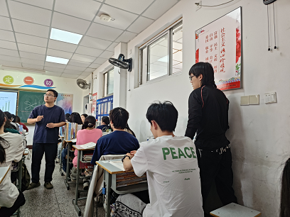 信息管理學(xué)院開設(shè)院級(jí)公開課