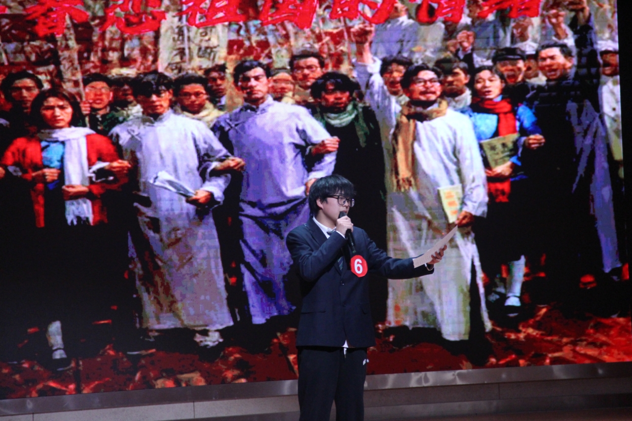 做好服務(wù)支撐，賦能紅色育人—圖文信息中心助力校園朗誦大賽精彩呈現(xiàn)